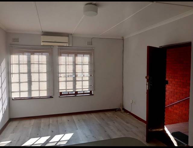 1 BEDROOM APARTMENT FOR SALE IN SCOTTBURGH